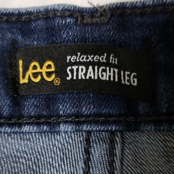 Lee Women's Relax Fit Straight Leg Jeans - Picture 4 of 7